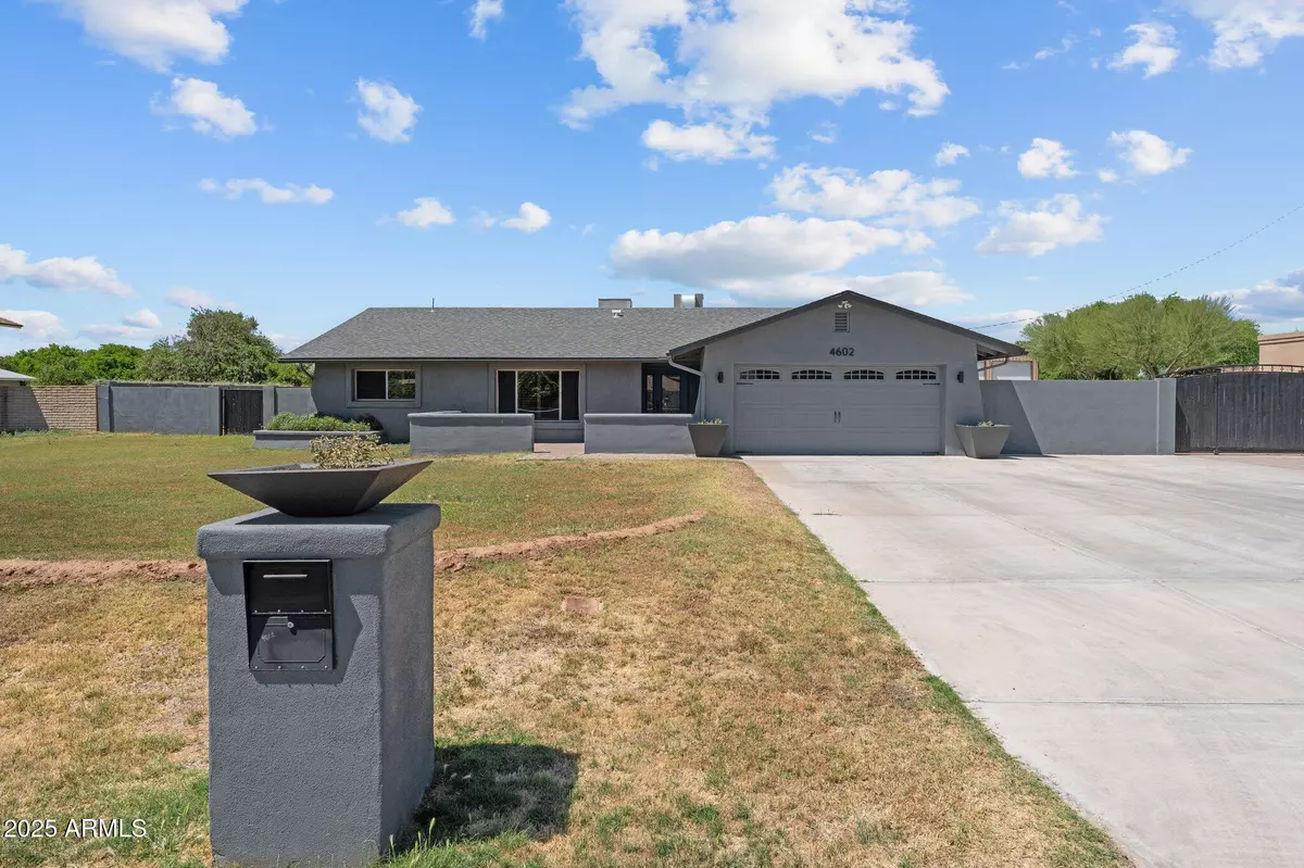 Glendale, AZ 85306,4602 W MONTE CRISTO Avenue