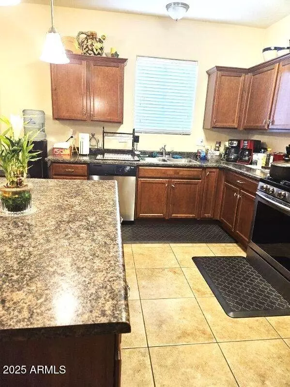 Laveen, AZ 85339,5616 W HIDALGO Avenue