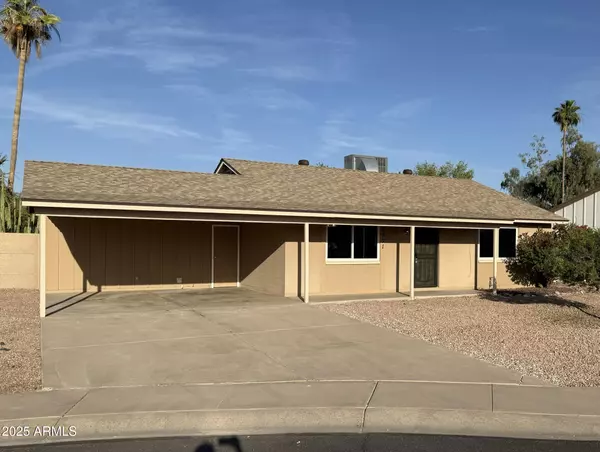 2331 W VIA RIALTO Circle, Mesa, AZ 85202