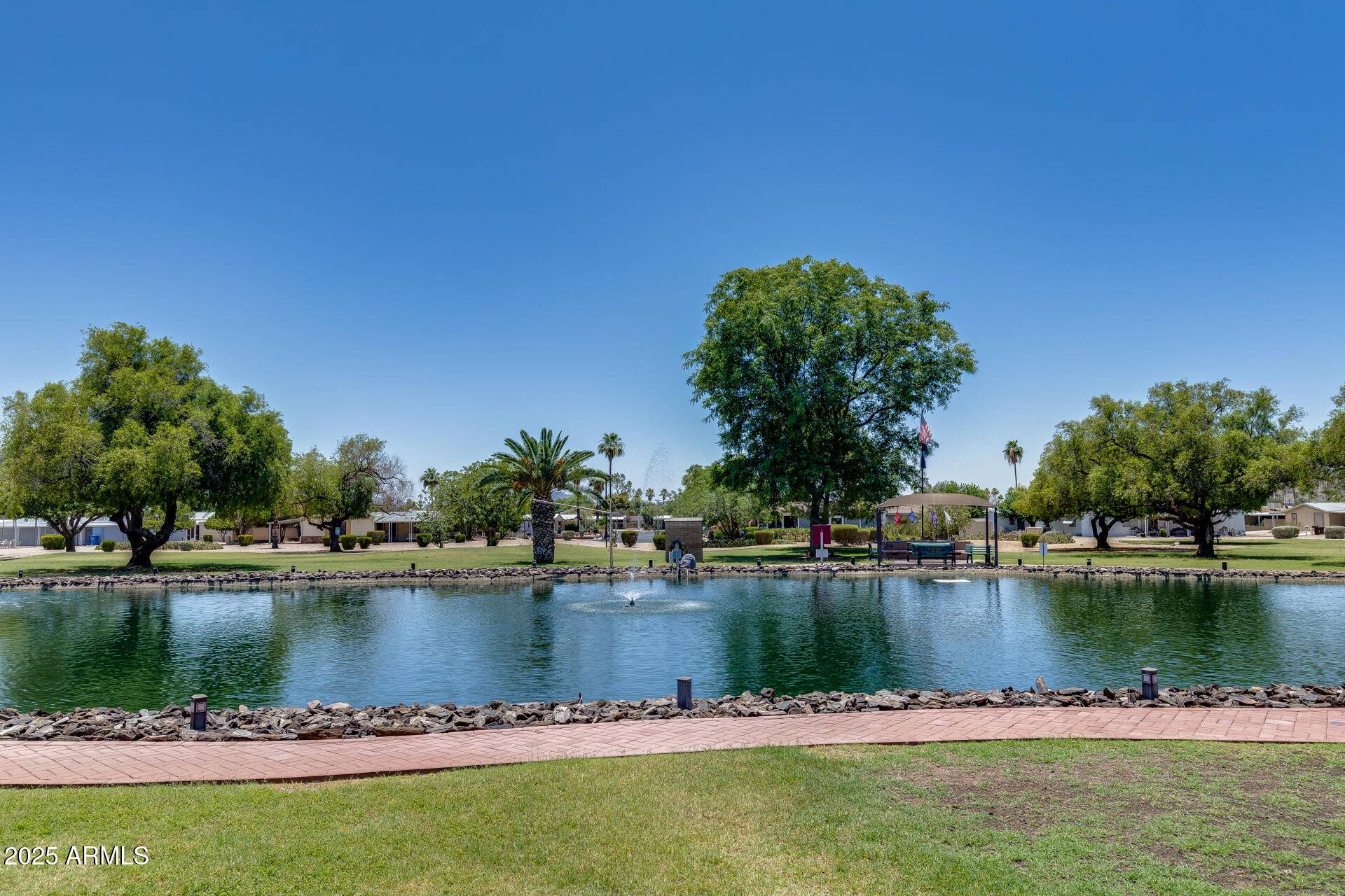 Phoenix, AZ 85032,3307 E KINGS Avenue