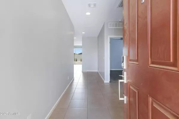 San Tan Valley, AZ 85144,4628 W GREENLEAF Drive