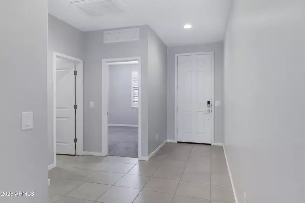 San Tan Valley, AZ 85144,4628 W GREENLEAF Drive