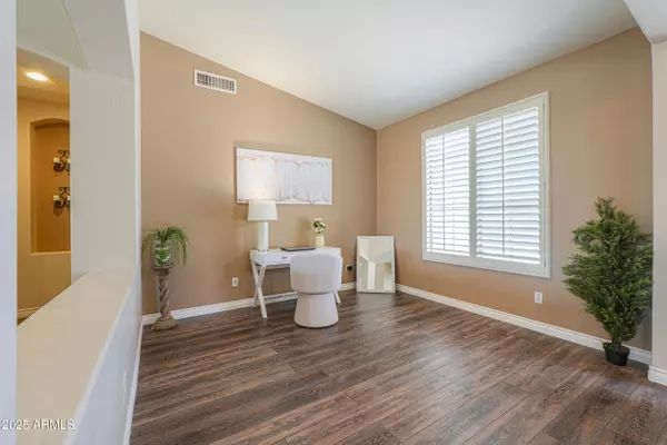 Chandler, AZ 85249,2041 E PALM BEACH Drive