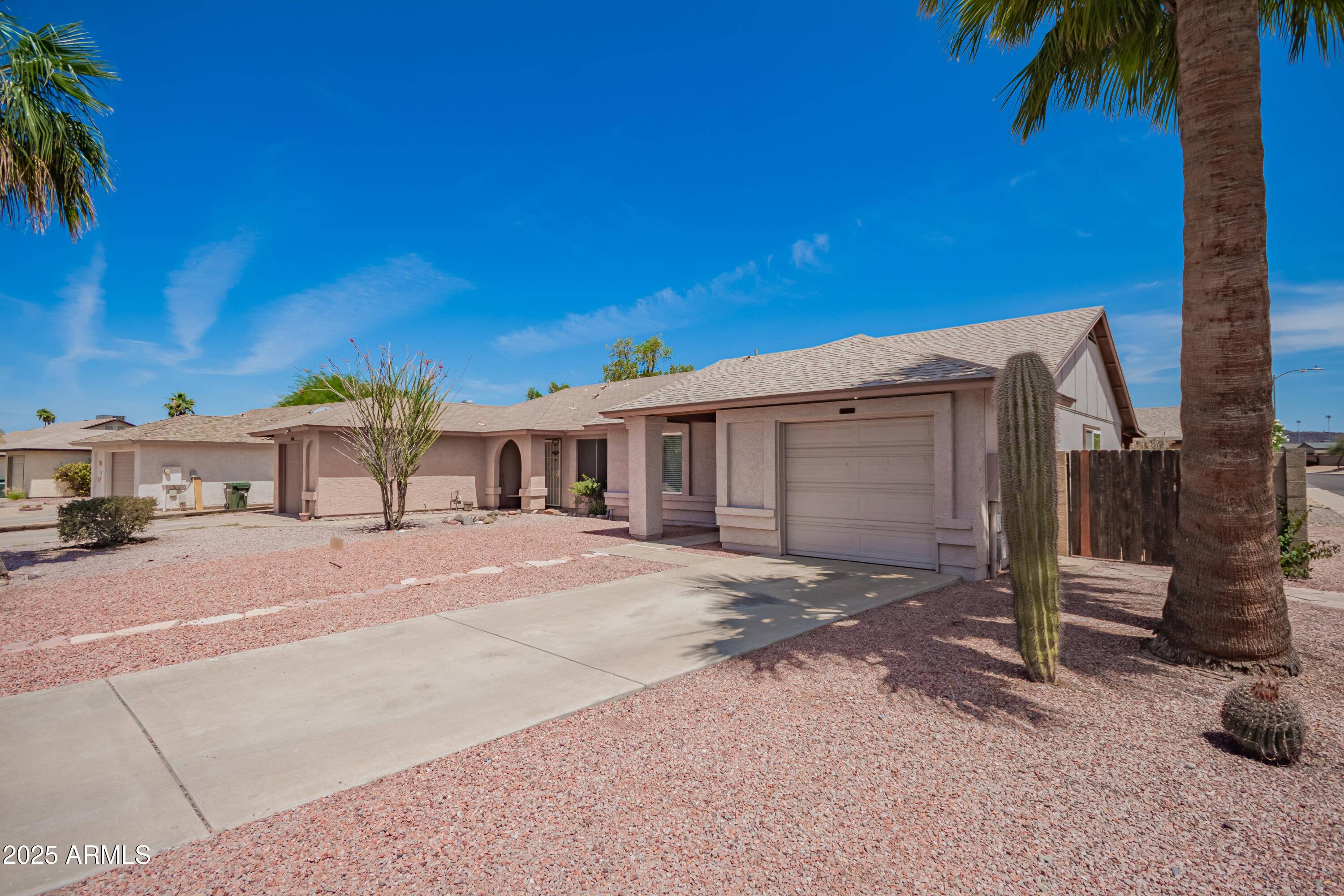 Phoenix, AZ 85027,3002 W MOHAWK Lane