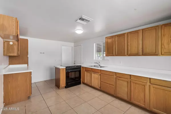 Mesa, AZ 85208,8101 E 4TH Avenue