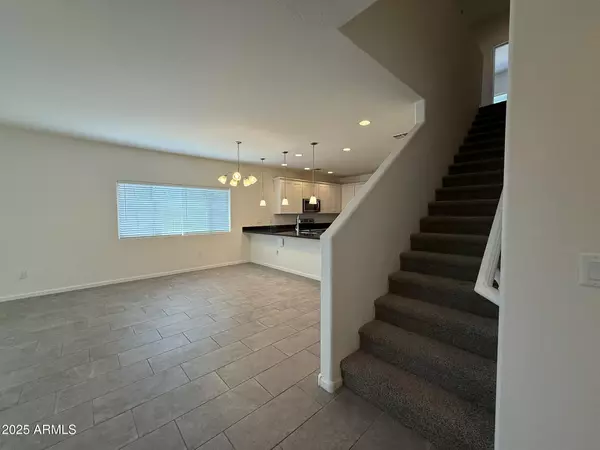 Phoenix, AZ 85041,1725 W POLLACK Street