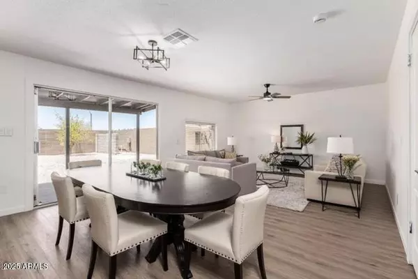 Tempe, AZ 85282,2220 S COTTONWOOD Drive