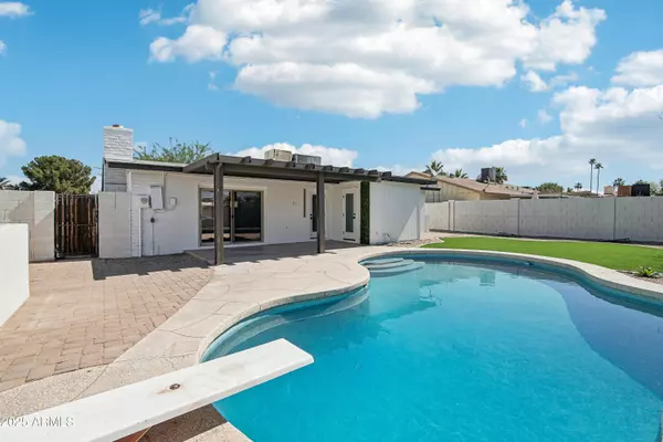 Tempe, AZ 85282,1653 E PALMCROFT Drive
