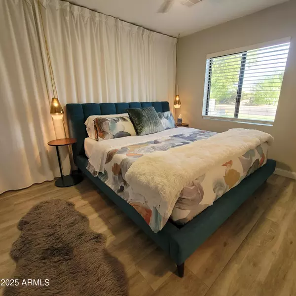 Phoenix, AZ 85006,2246 E YALE Street