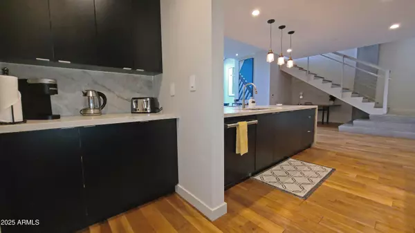 Paradise Valley, AZ 85253,5455 E LINCOLN Drive #1004