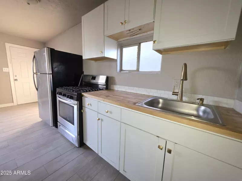 2135 W Hadley Street #3, Phoenix, AZ 85009