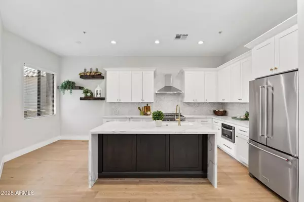 Scottsdale, AZ 85255,19550 N Grayhawk Drive #1144