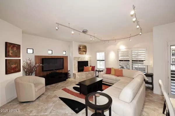 Phoenix, AZ 85054,21320 N 56TH Street #1059