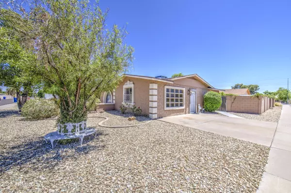 Mesa, AZ 85213,2041 E DES MOINES Street