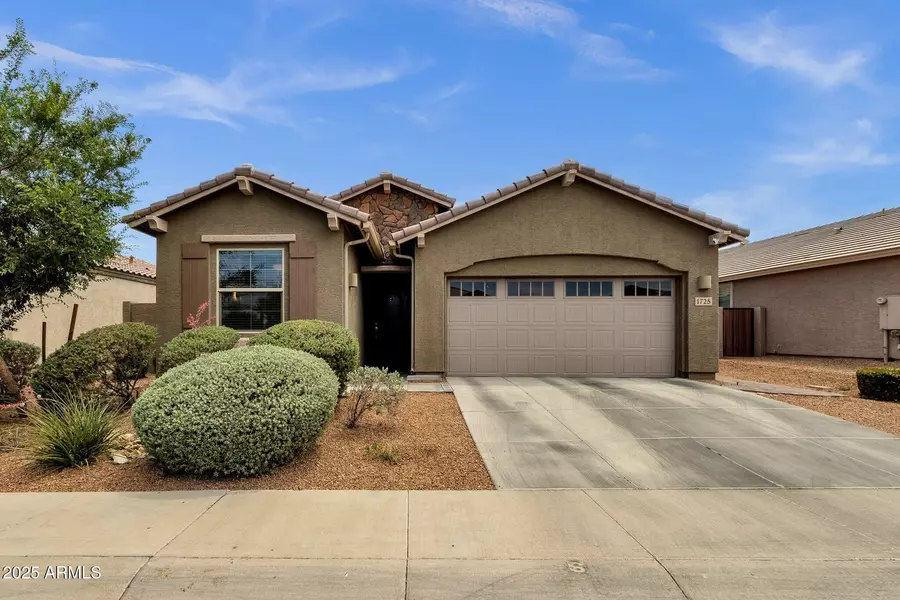 1725 E Chanute Pass --, Phoenix, AZ 85040