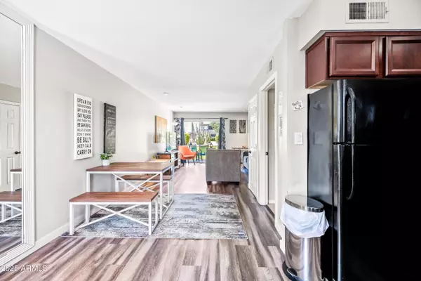 Scottsdale, AZ 85251,4630 N 68TH Street #242