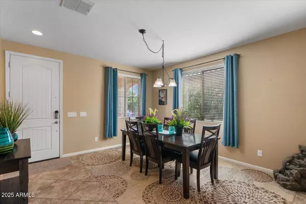 Gilbert, AZ 85298,3936 E NARROWLEAF Drive