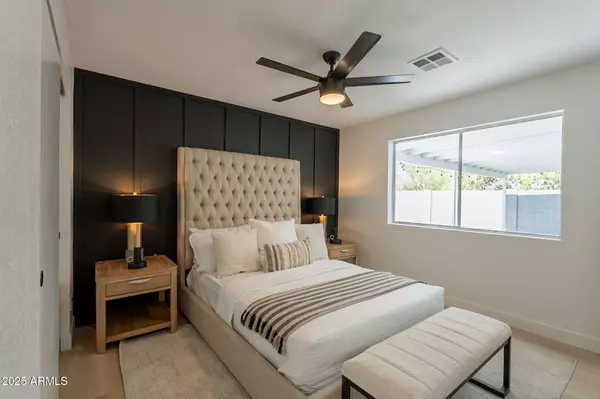 Phoenix, AZ 85027,1720 W BEHREND Drive