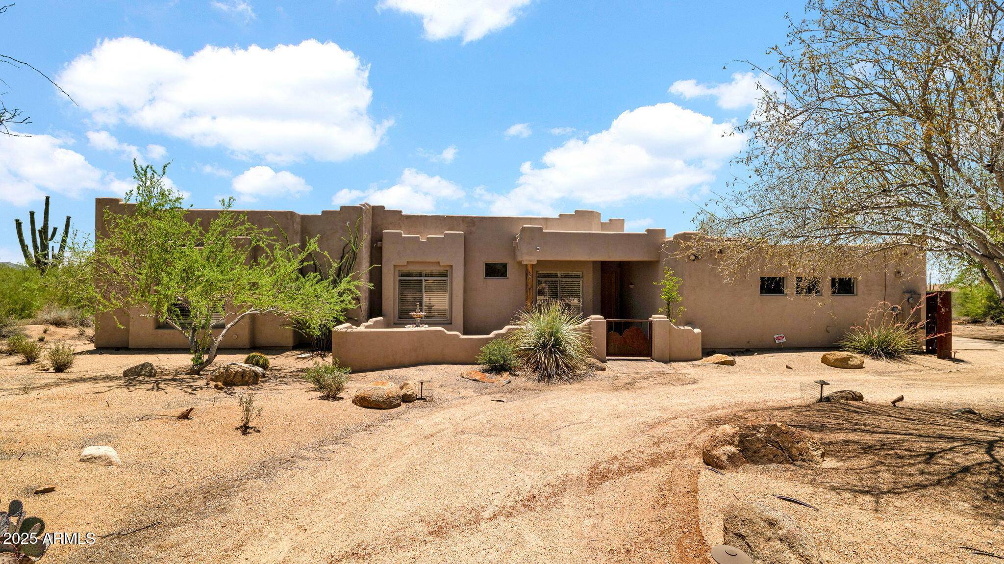 6423 E MARIA Drive, Cave Creek, AZ 85331
