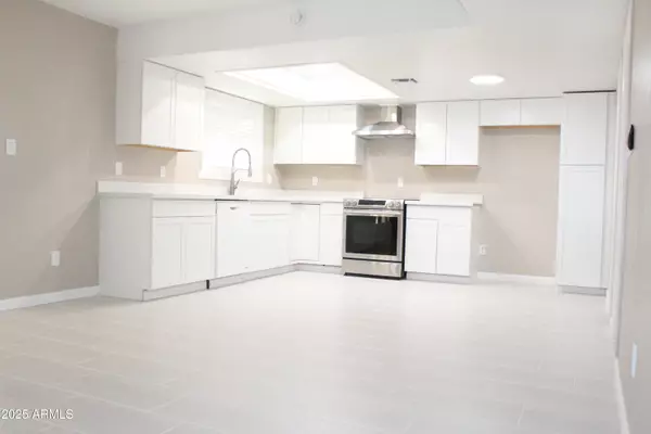 Peoria, AZ 85345,8806 N 105TH Lane