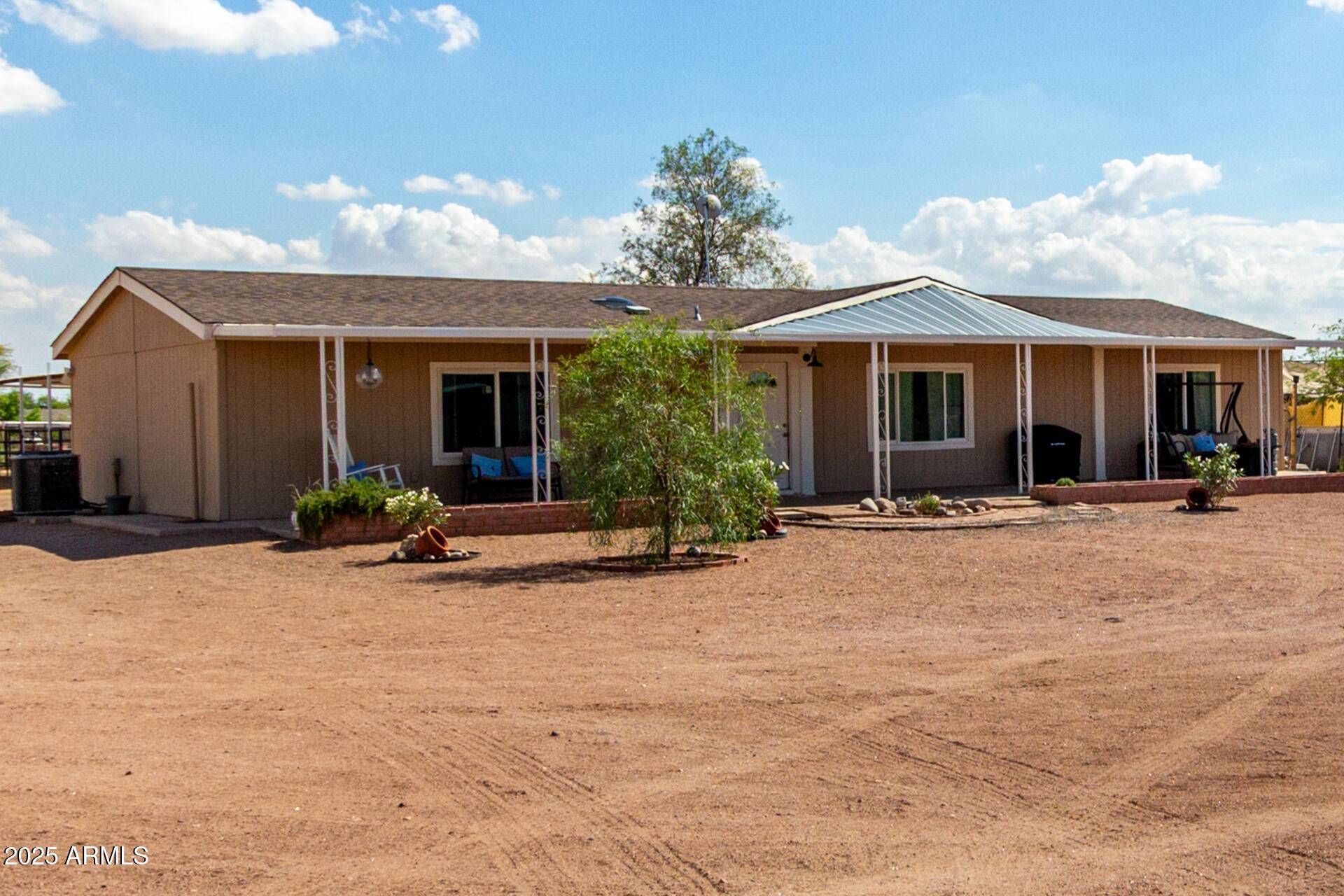 San Tan Valley, AZ 85140,5075 E SANTA CLARA Drive