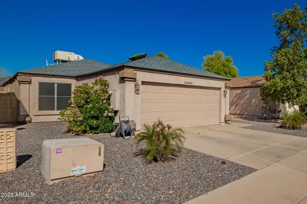 24648 N 40TH Lane, Glendale, AZ 85310