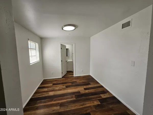 Flagstaff, AZ 86001,416 S WC Riles Street