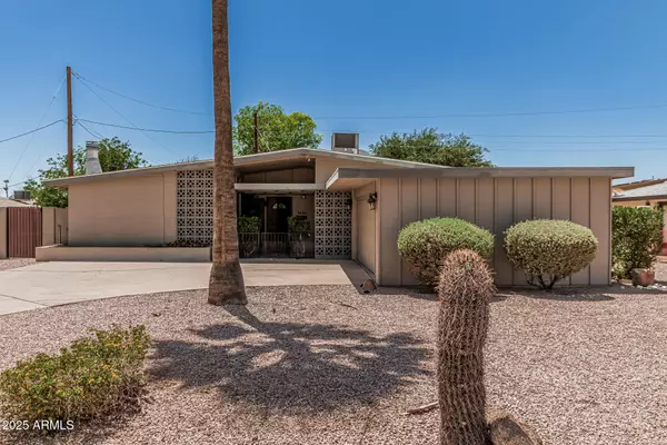 Scottsdale, AZ 85250,5420 N GRANITE REEF Road