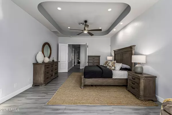 Peoria, AZ 85383,8132 W HATFIELD Road
