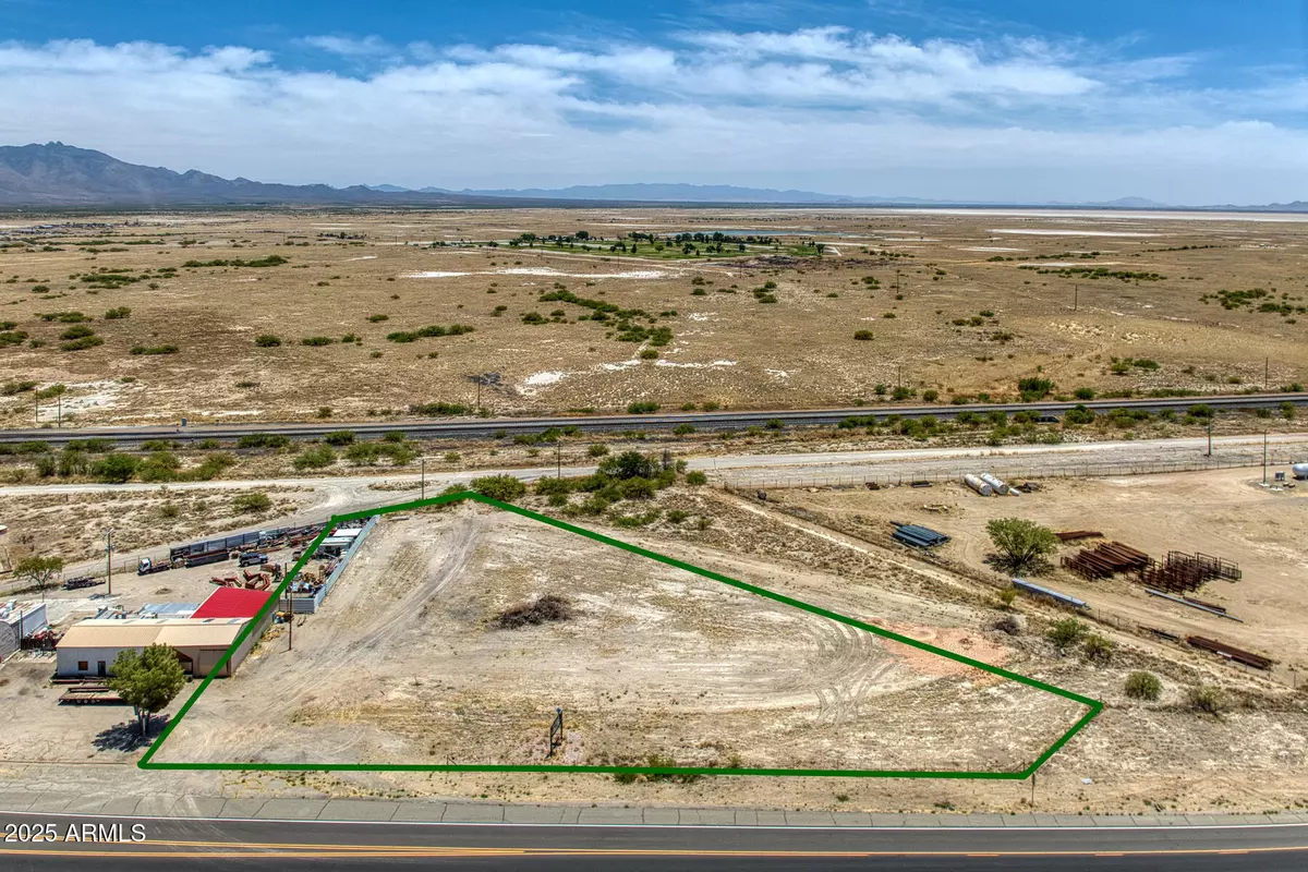 Willcox, AZ 85643,719 S HASKELL Avenue #11-12