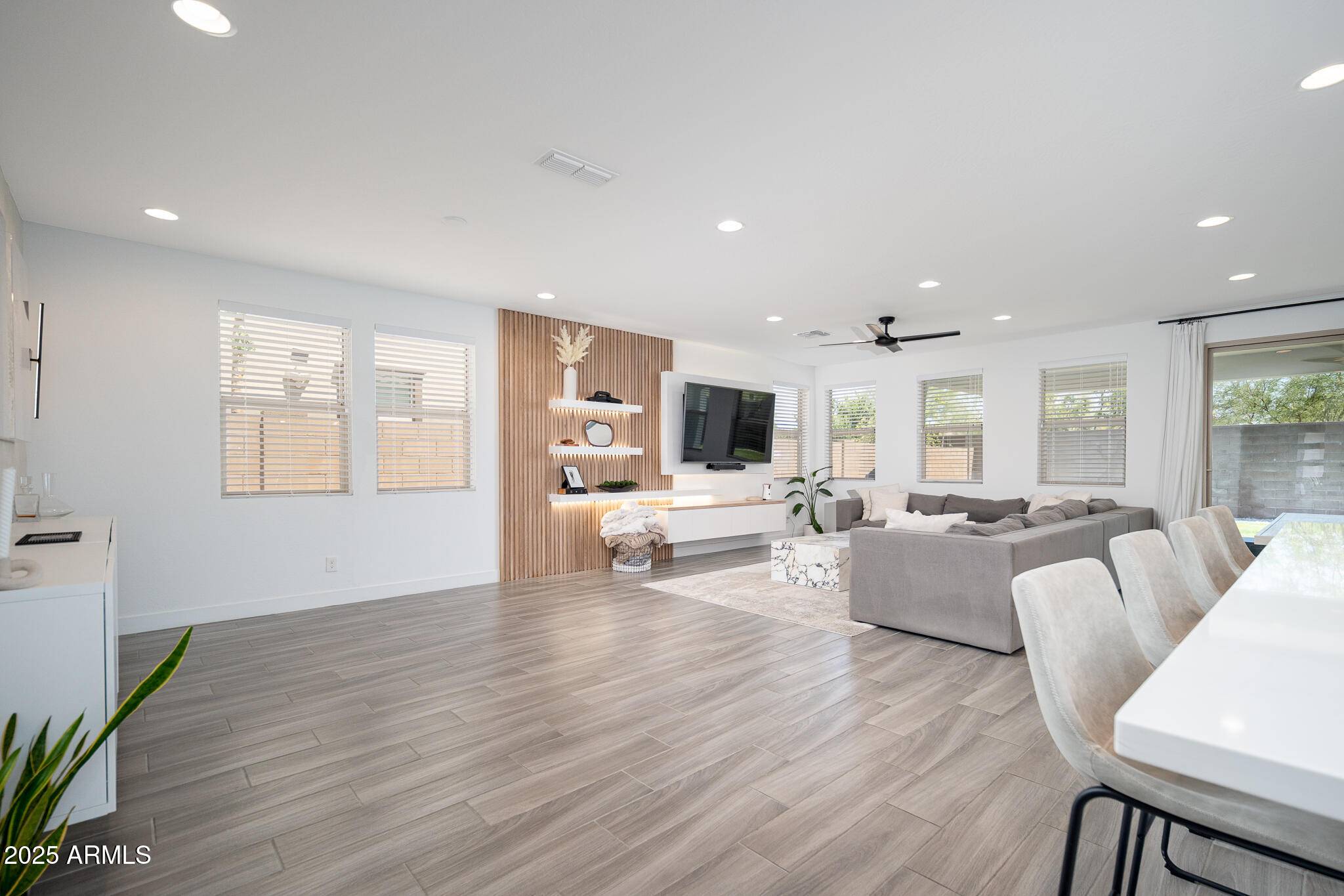 Peoria, AZ 85383,6987 W SPUR Drive