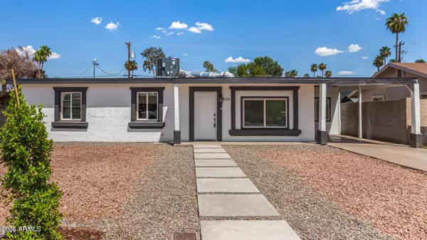 4221 N 33RD Drive, Phoenix, AZ 85017