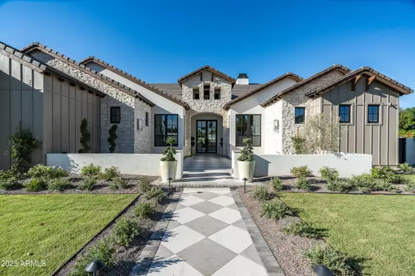 Scottsdale, AZ 85251,6302 E CALLE DEL NORTE --