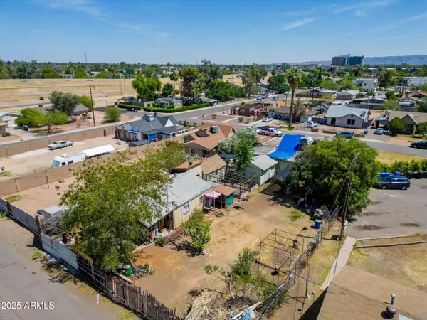 Phoenix, AZ 85016,1646 E AMELIA Avenue