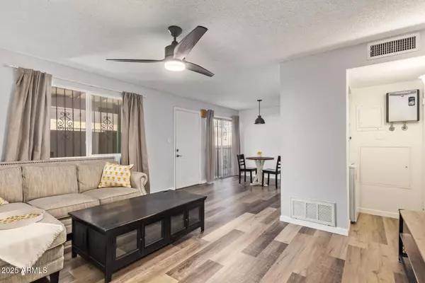 Scottsdale, AZ 85257,8538 E PORTLAND Street #A