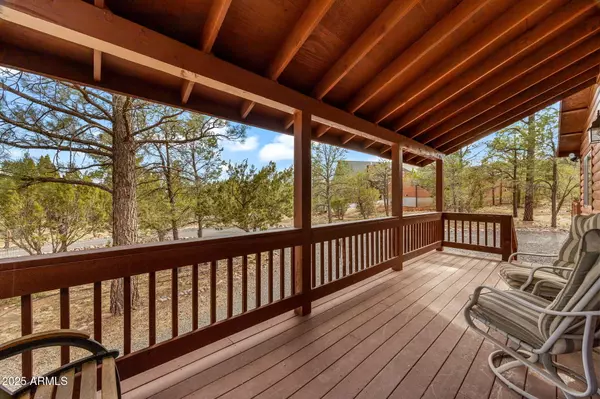 Overgaard, AZ 85933,2761 JAGUAR Circle