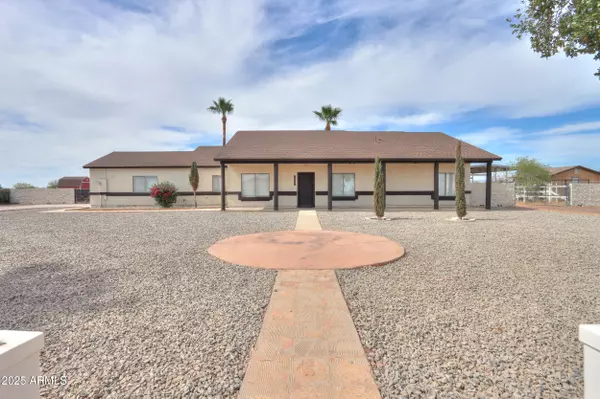 San Tan Valley, AZ 85143,10692 E AMERICAN PRIDE Drive