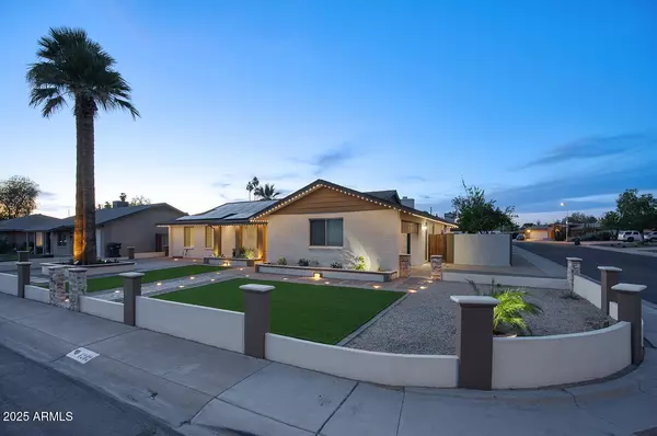 4202 W PURDUE Avenue, Phoenix, AZ 85051