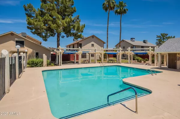 Mesa, AZ 85204,2455 E BROADWAY Road #115