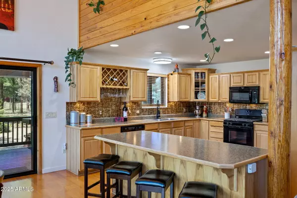 Pinetop, AZ 85935,468 E OSPREY Court
