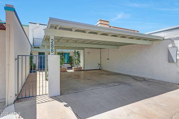 Litchfield Park, AZ 85340,288 LAGUNA Drive W