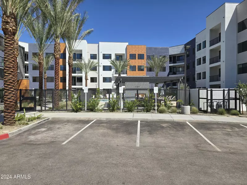 2500 E MARCO POLO Road #A1, Phoenix, AZ 85050