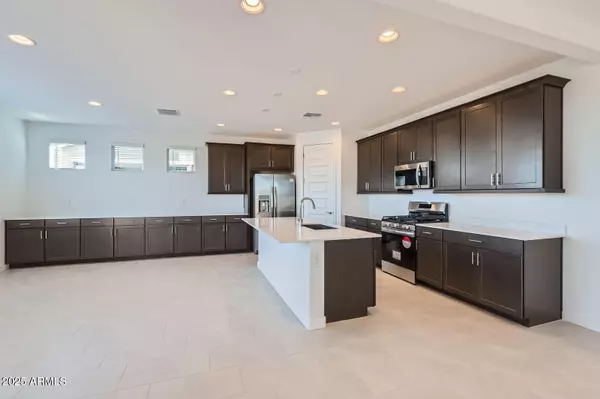 Mesa, AZ 85212,8251 E PETUNIA Avenue