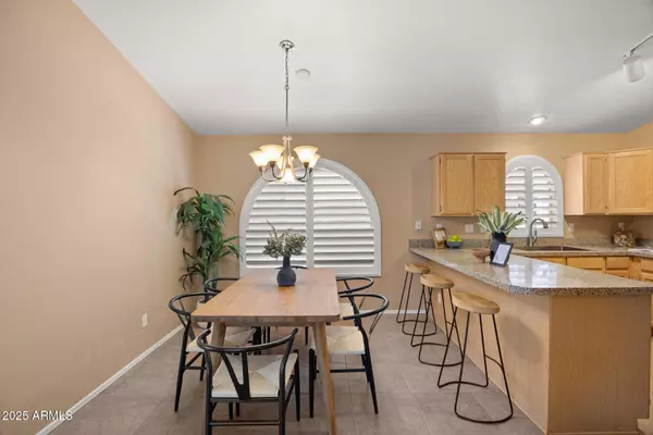 Gilbert, AZ 85296,93 S SANDSTONE Street