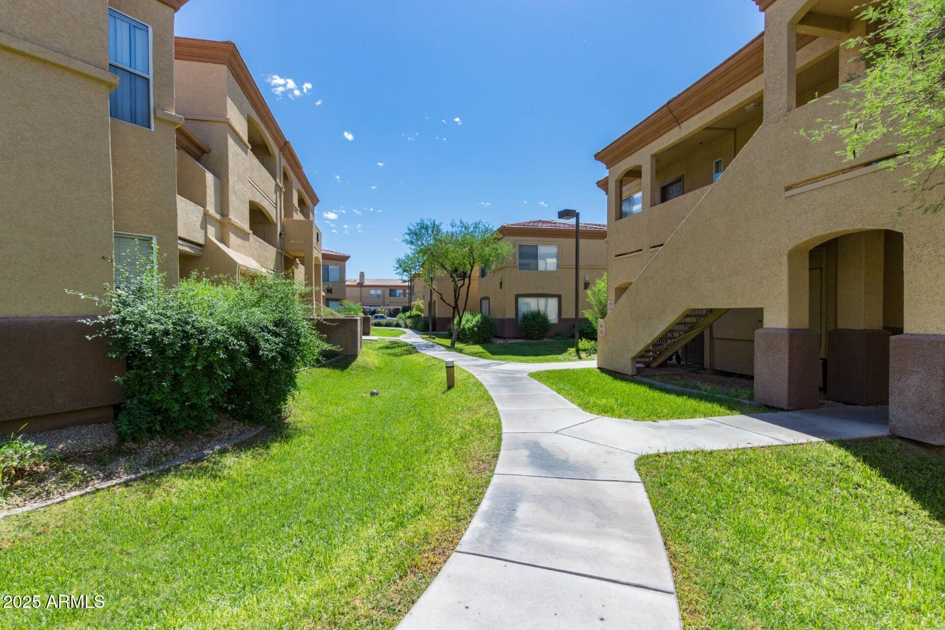 Tempe, AZ 85282,2134 E BROADWAY Road #1046