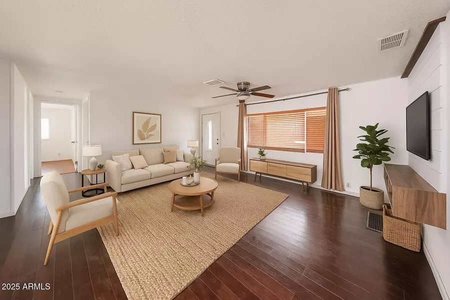8401 N 67th Avenue #278, Glendale, AZ 85302