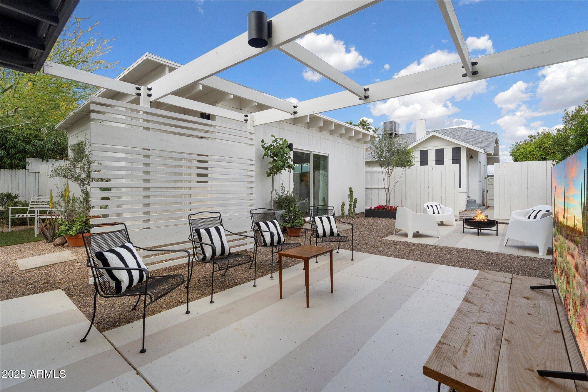 Phoenix, AZ 85006,905 E CORONADO Road