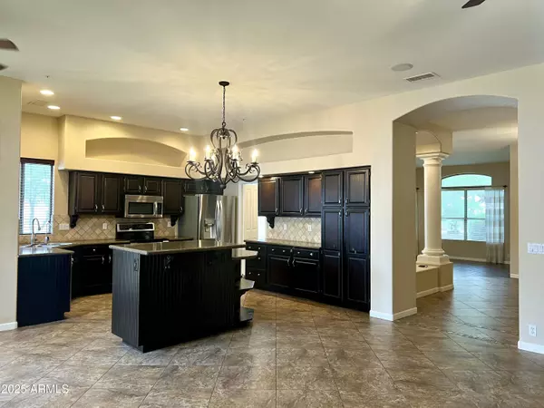 Scottsdale, AZ 85255,24011 N 74TH Street