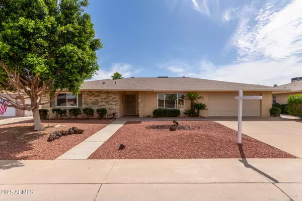 13247 W BELLWOOD Drive, Sun City West, AZ 85375