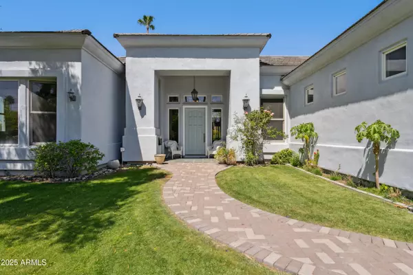 Phoenix, AZ 85012,316 E BETHANY HOME Road